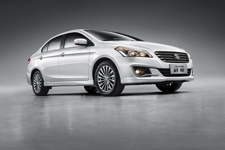  Suzuki Alivio 2014 года  (фото 18 из 27)